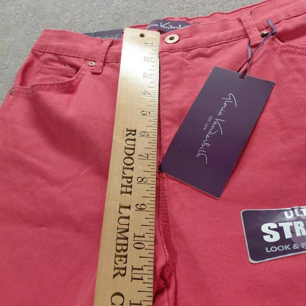 Gloria Vanderbilt Amanda Coral Embroidered Bling Capri Womens 12 Petite Pockets